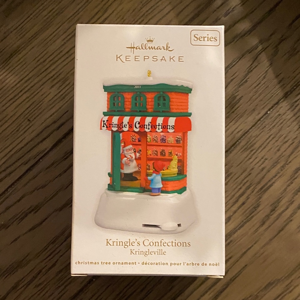 Hallmark Keepsake Kringle's Confections 2011 Ornament - Red and Green